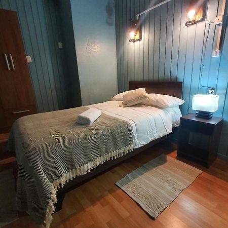 Hostal El Baltico カストロ エクステリア 写真