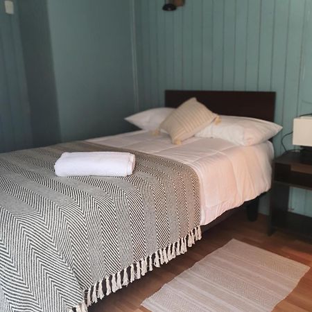 Hostal El Baltico カストロ エクステリア 写真