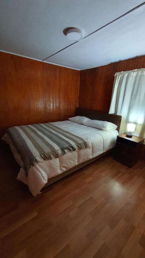 Hostal El Baltico カストロ エクステリア 写真
